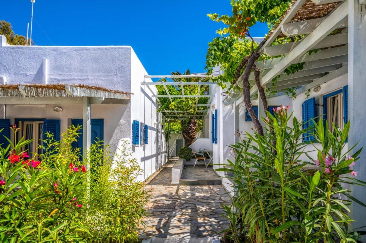 Coralli Seaside Resort Livadakia Exterior photo